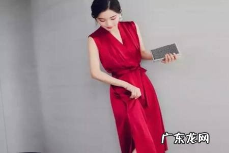 有肚腩女生穿什么衣服好看