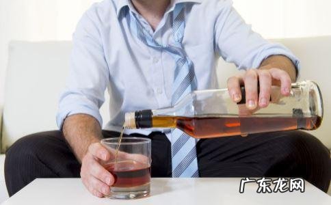 喝酒后浑身发冷是怎么回事?如何预防酒醉性脑病?