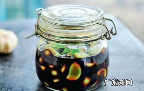 腊八蒜必须用新蒜吗 腊八蒜吃完还能放新蒜吗