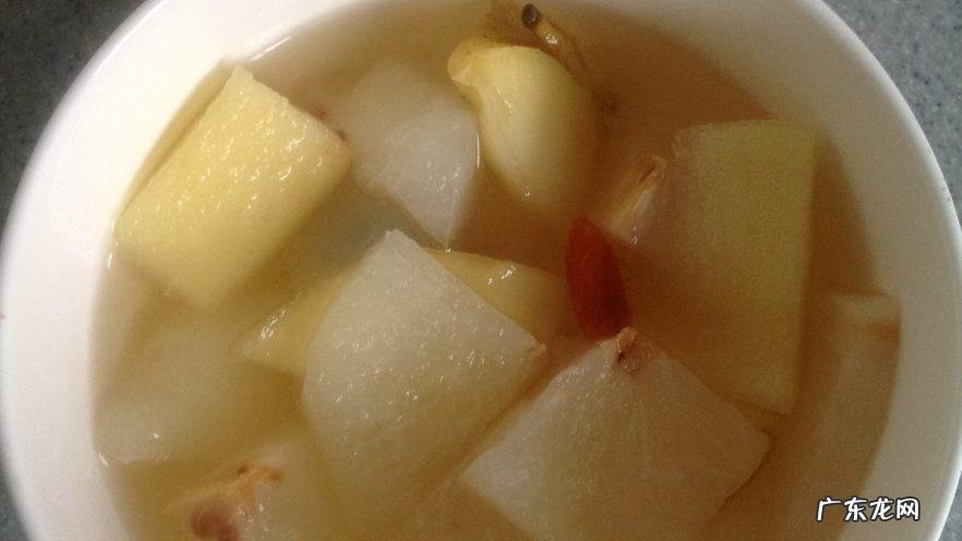 苹果梨炖冰糖的功效