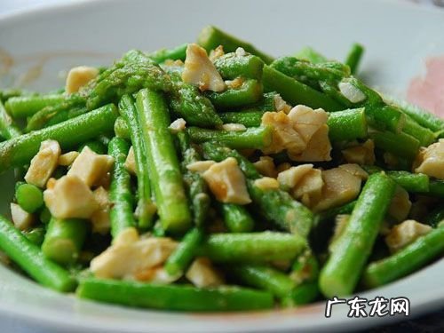 豆角怎么做才好吃?教你一招,比饭店里的还好吃!