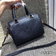 lv枕头包肩带3段怎么安装？lv枕头的肩带是怎么安装的？