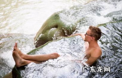 泡温泉对男人坏处 男人泡温泉会影响性功能吗