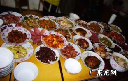 年夜饭可以在外面吃吗 年夜饭能在租房里吃吗