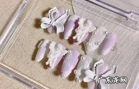 没有解胶剂怎么卸甲片贴甲片怎么卸下来 没有解胶剂怎么卸甲片