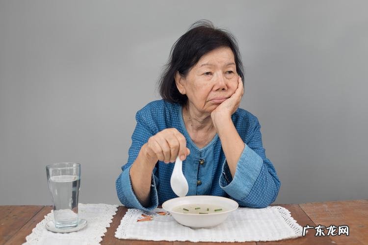 老年人在家无聊做什么