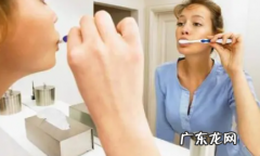 刷牙时要不要刷舌头 刷牙要刷舌头正确吗