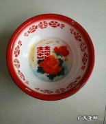 能不能讲一个你以前觉得没什么，现在觉得特恶心的事情