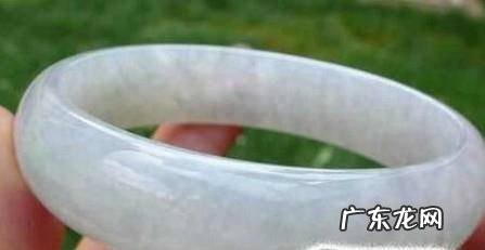 翡翠手镯的颜色分类附详图