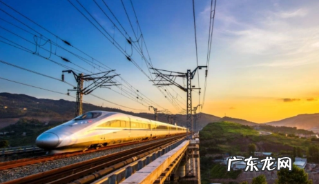 冬天坐高铁热吗 冬天坐高铁靠窗位置冷吗