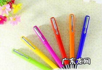 如何选择学生用中性笔水笔