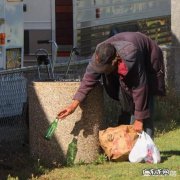 为什么狗狗看到捡垃圾或者收废品的，都会对他们叫，明明别人没有惹它