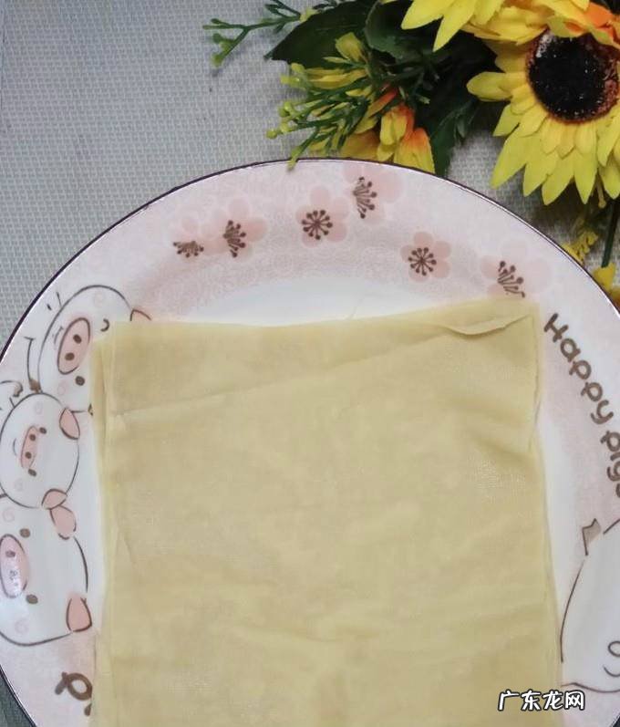怎样做美味的土豆猪肉豆腐卷