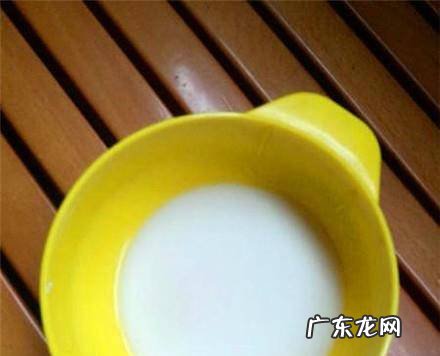 用生粉如何勾欠汤汁