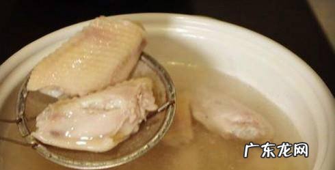 如何用电饭锅做卤鸡翅详细步骤
