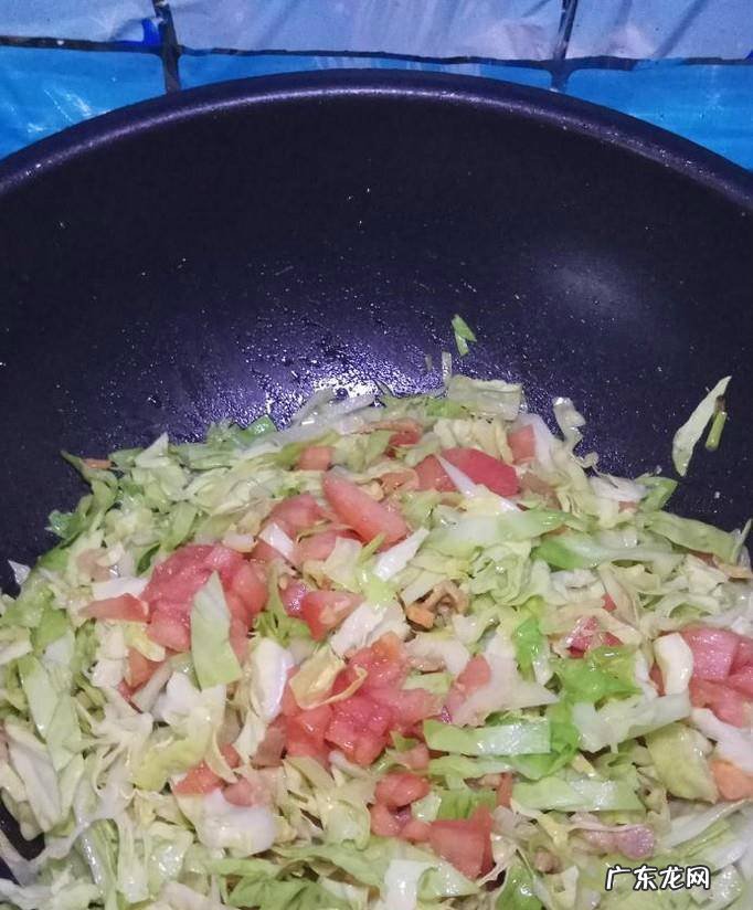 怎样做河南版包菜肉卤面