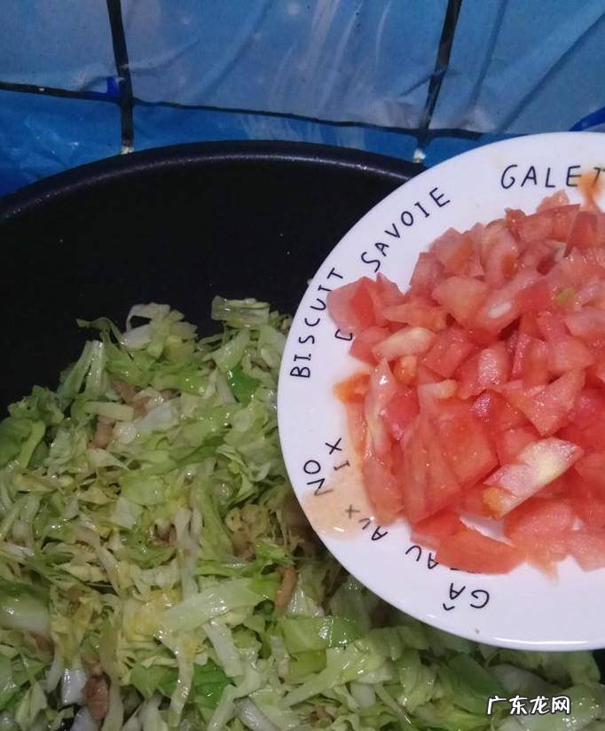 怎样做河南版包菜肉卤面