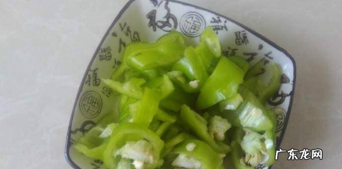 酸辣秋葵莲藕丁的做法