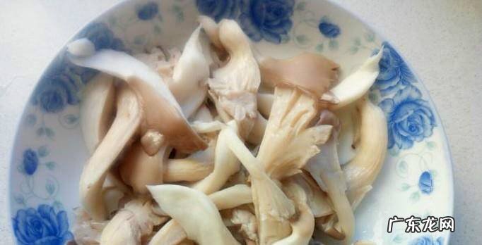 鲜蘑胡萝卜炒鸡蛋的家常做法