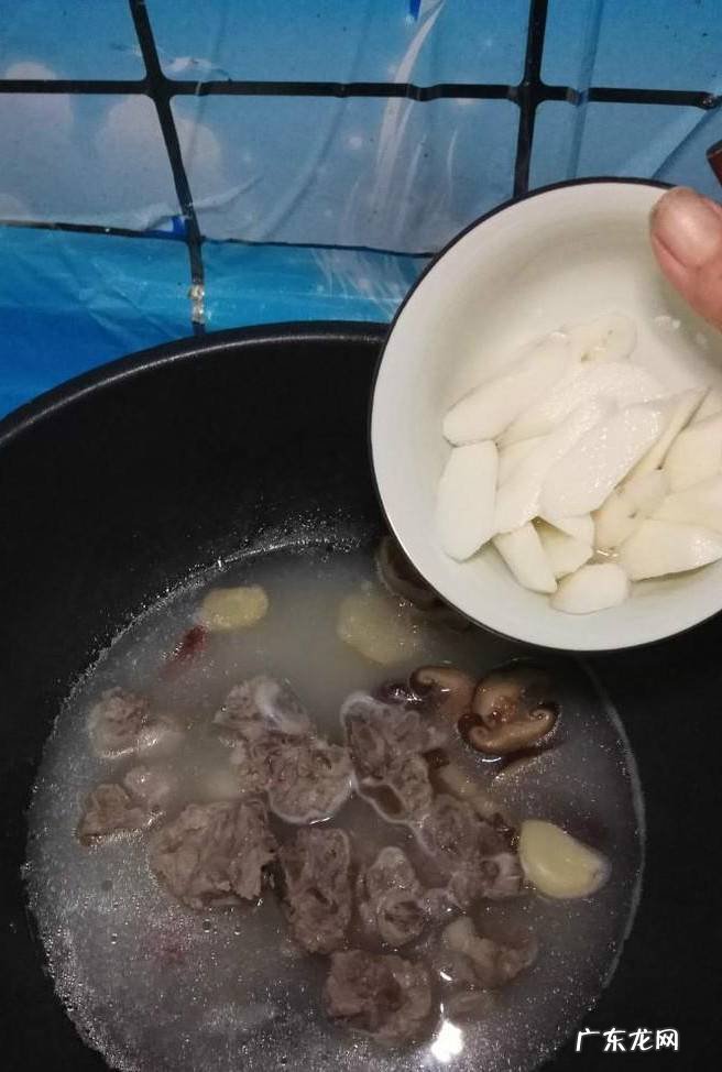怎样做美味的山药炖排骨