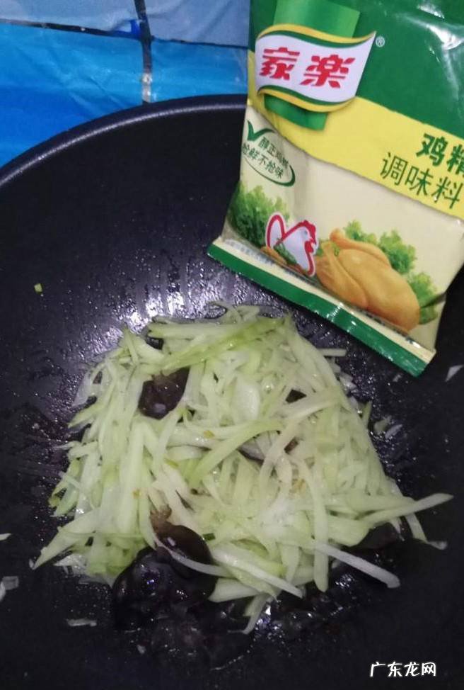 怎样做美味的佛手瓜木耳炒鸡蛋