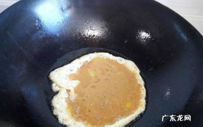 虾酱炒豇豆鸡蛋的家常做法