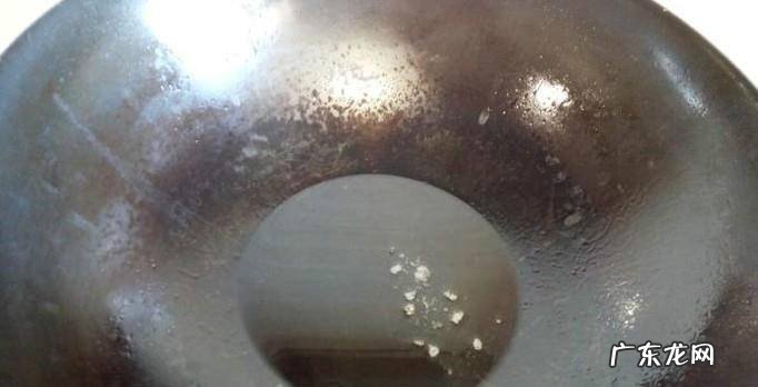 虾酱炒豇豆鸡蛋的家常做法