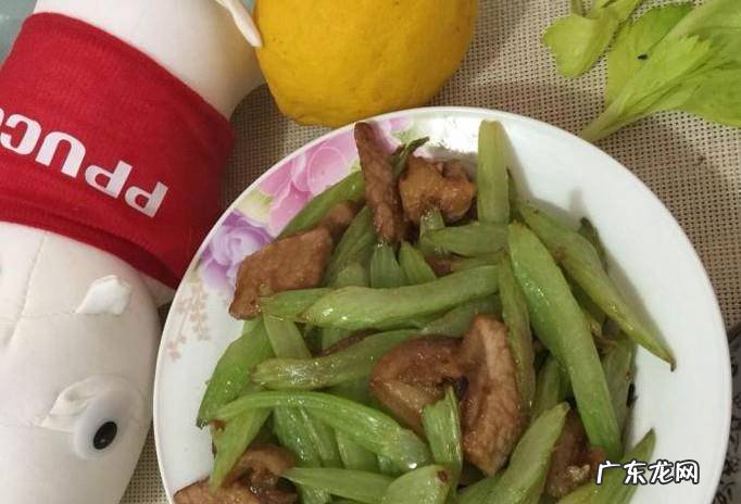 如何做西芹炒肉好吃