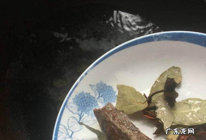 如何卤面筋好吃