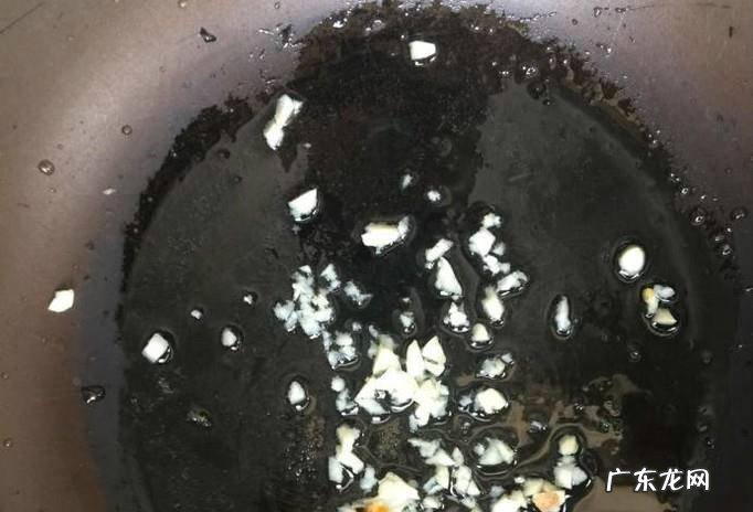 如何做洋葱炒肉好吃