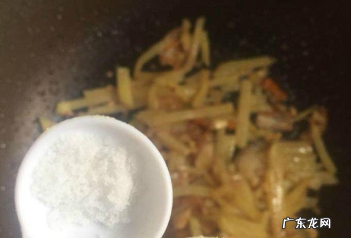 如何做酸辣土豆丝炒肉