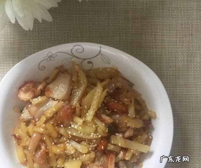 如何做酸辣土豆丝炒肉