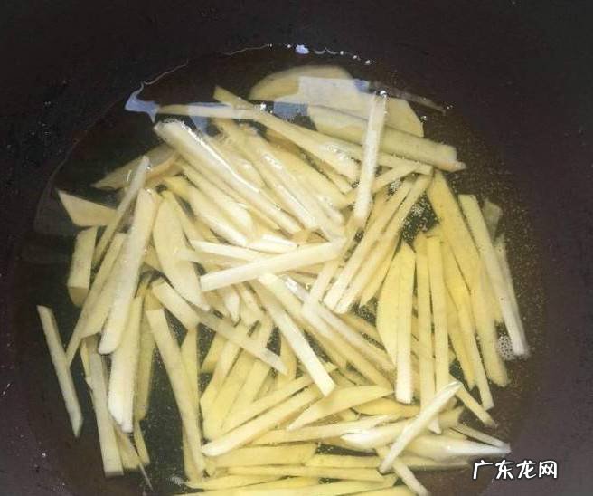如何做酸辣土豆丝炒肉
