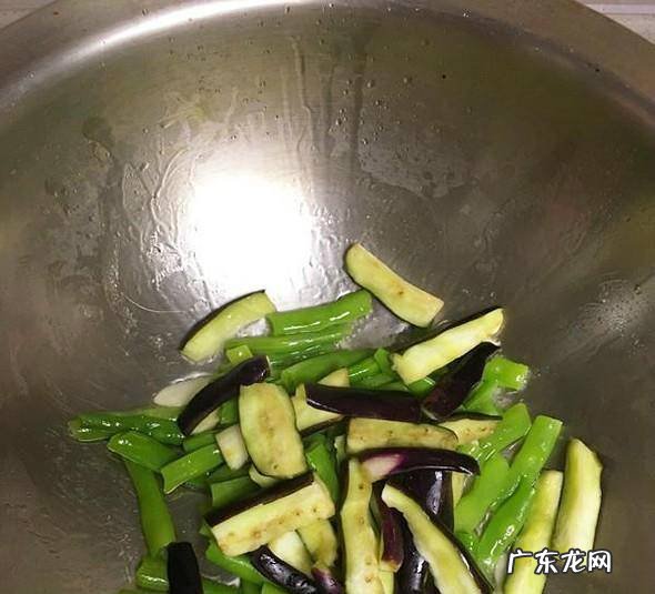蚝油豆角茄子的家常做法