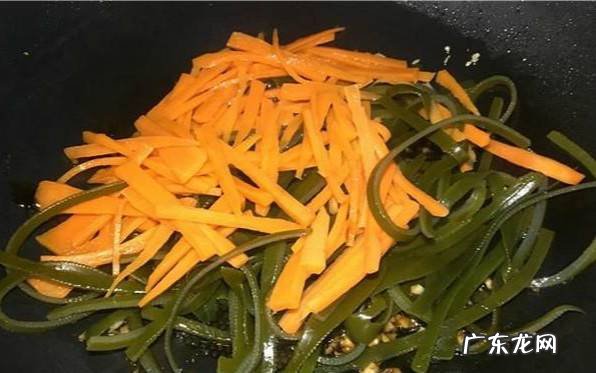 蒜蓉红萝卜海带丝的家常做法