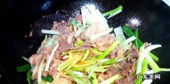 葱爆羊肉卷的家常做法