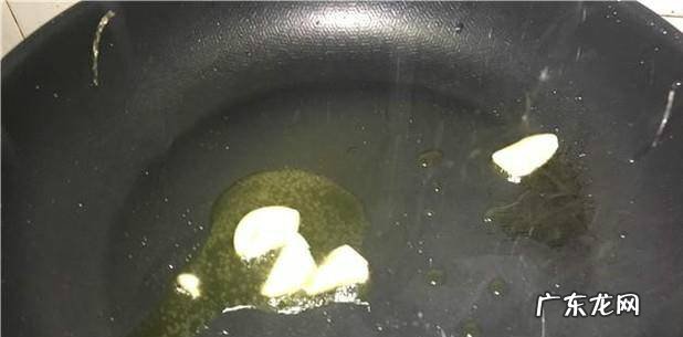 蒜香豆腐块的家常做法