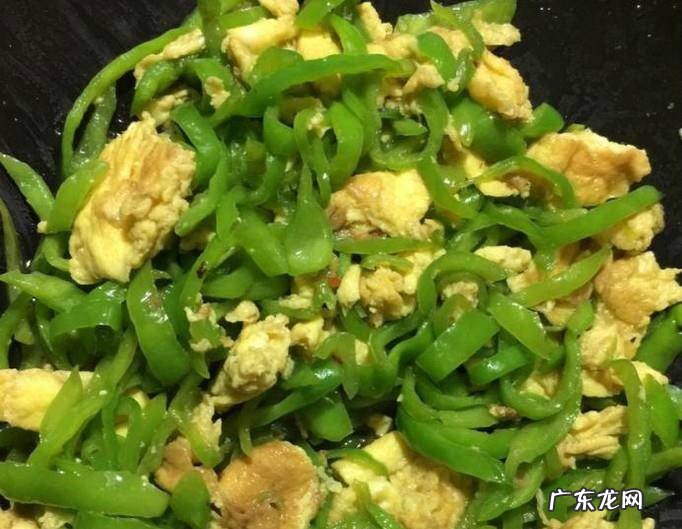 家里辣椒炒鸡蛋的做法
