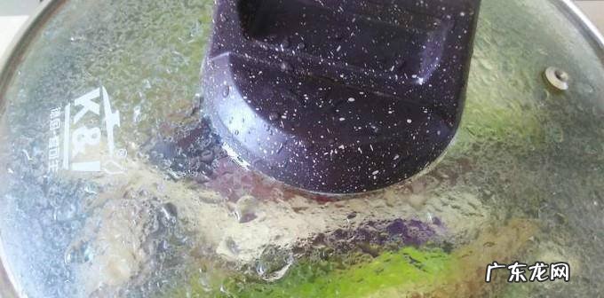 炒酸辣青椒茄瓜的做法