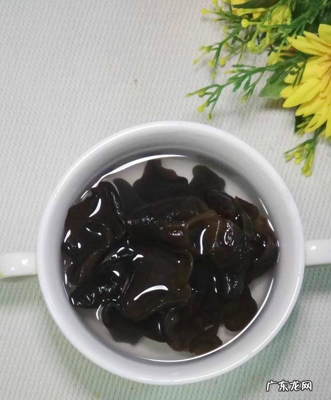 怎样做美味的木耳粉条炒肉末