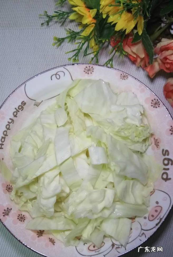 怎样做营养美味的包菜炒胡萝卜