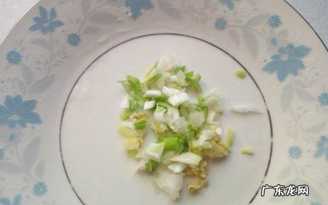 豇豆末塌鸡蛋的家常做法