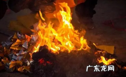 哪天烧寒衣纸 寒衣节烧纸上几注香