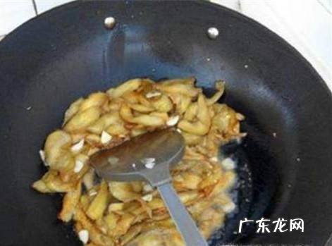 去皮红烧茄子的做法
