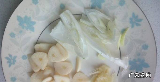 家炖黄花鱼的做法