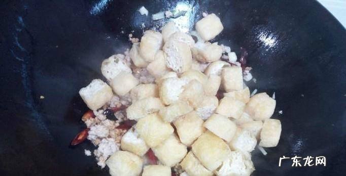 豆泡炒小白菜的家常做法