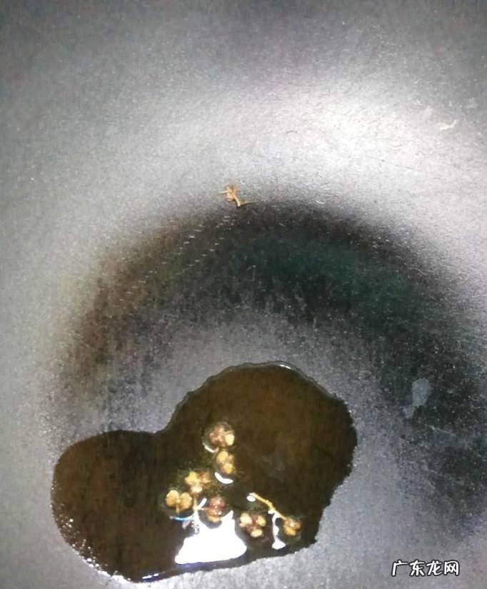 怎样做美味的凉拌彩椒双耳