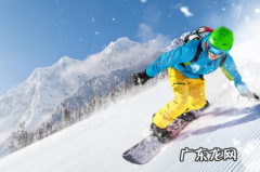 哈尔滨冰雪大世界滑道 哈尔滨冰雪大世界能滑雪吗