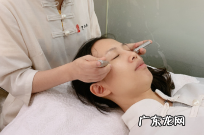 刮痧多久以后可以洗澡 小孩刮痧后多久可以洗澡