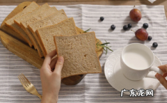 全麦面包保质期60天 鲨鱼菲特全麦面包保质期多久